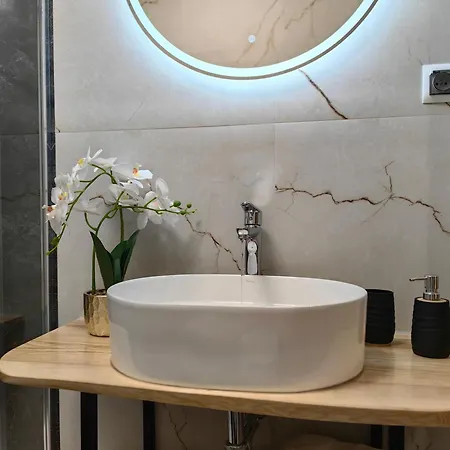 Apartman Rozeta *